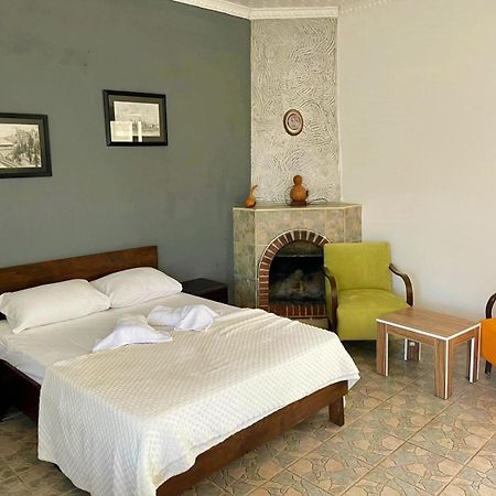 Castle Karpasia Guest House Authentic Atmosphere ! Rizokarpaso Εξωτερικό φωτογραφία