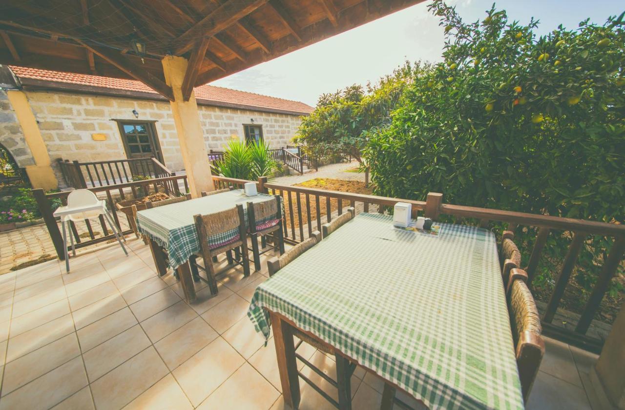 Castle Karpasia Guest House Authentic Atmosphere ! Rizokarpaso Εξωτερικό φωτογραφία